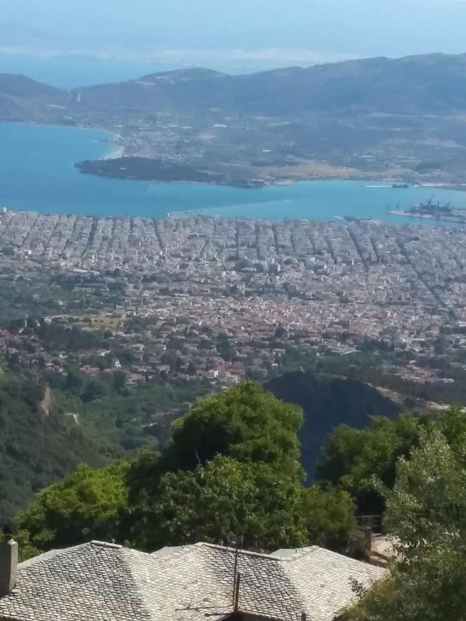 Maria Lux Apartments Volos Esterno foto