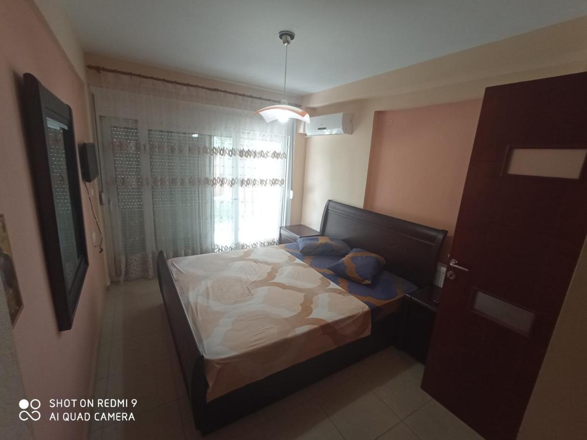 Maria Lux Apartments Volos Esterno foto