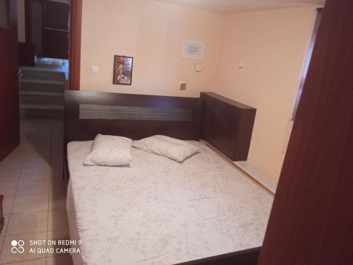Maria Lux Apartments Volos Esterno foto