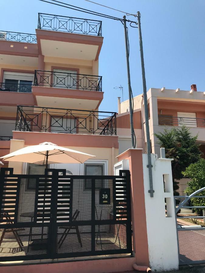 Maria Lux Apartments Volos Esterno foto